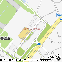 空港ターミナル前周辺の地図