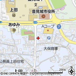 沖縄県豊見城市上田555-3周辺の地図