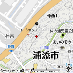 沖縄県浦添市仲西1丁目6-7周辺の地図