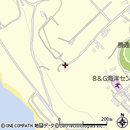 沖縄県うるま市勝連平安名2590-2周辺の地図