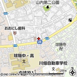 ファミリーマート球陽高校前店周辺の地図