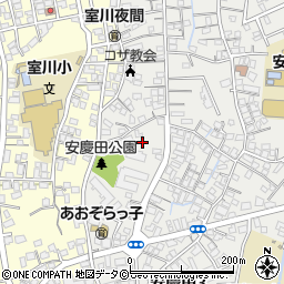 安慶田市営住宅周辺の地図
