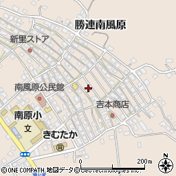 沖縄県うるま市勝連南風原77周辺の地図