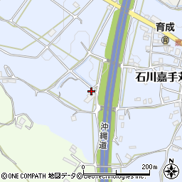 沖縄県うるま市石川嘉手苅392周辺の地図