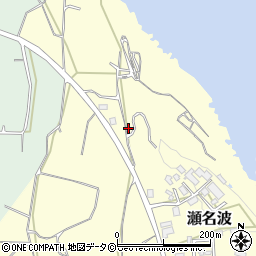 沖縄県中頭郡読谷村瀬名波1048-5周辺の地図