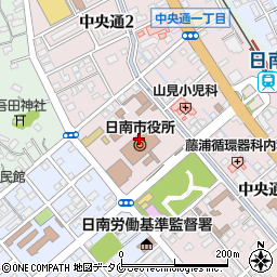 日南市役所本庁舎　職員課周辺の地図