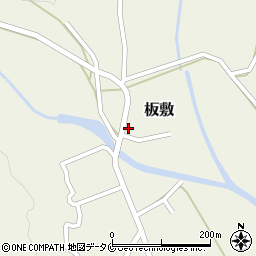 宮崎県日南市板敷1406-3周辺の地図