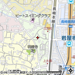 長崎県長崎市三芳町8-13周辺の地図