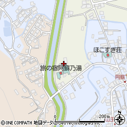 熊本県阿蘇市小里17-1周辺の地図