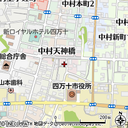 高知県四万十市中村天神橋28周辺の地図