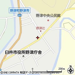 成清呉服店周辺の地図