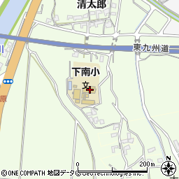 臼杵市立下南小学校周辺の地図
