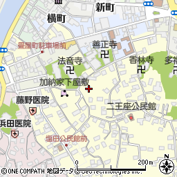 大分県臼杵市二王座153周辺の地図