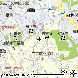 大分県臼杵市二王座172周辺の地図