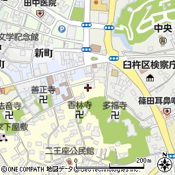 大分県臼杵市二王座189周辺の地図