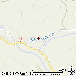福岡県八女市立花町白木1977-2周辺の地図