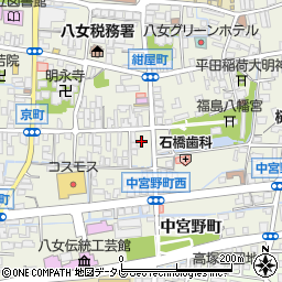 岡伍平商店周辺の地図