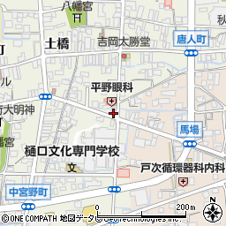 福岡県八女市本町西唐人町2-18周辺の地図