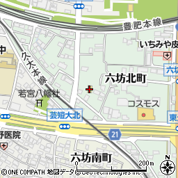 ファミリーマート六坊北町店周辺の地図