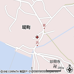 長崎県平戸市堤町27周辺の地図