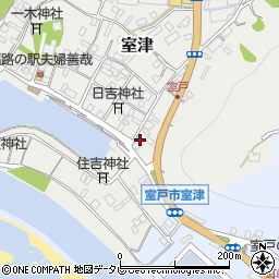 高知県室戸市室津2462周辺の地図