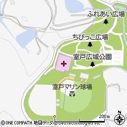 屋内運動施設周辺の地図