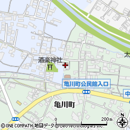 亀川町公民館周辺の地図
