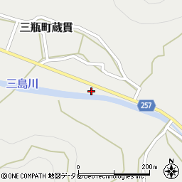 愛媛県西予市三瓶町蔵貫745周辺の地図