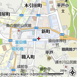 長崎県平戸市新町90-1周辺の地図