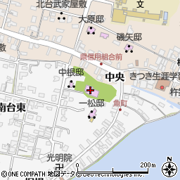 杵築市役所　一松邸周辺の地図