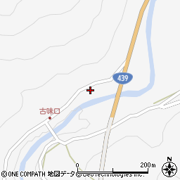 高知県高岡郡津野町芳生野乙3655周辺の地図
