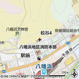 井上哲商店周辺の地図