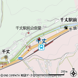 愛媛県八幡浜市郷3-11周辺の地図