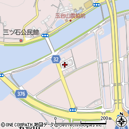 高知県高知市五台山122-11周辺の地図