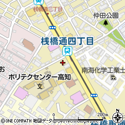 ファミリーマート高知桟橋通店周辺の地図