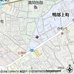 高知県高知市鴨部上町14-18周辺の地図
