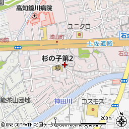 高知県高知市城山町90周辺の地図