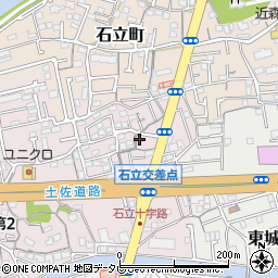 高知県高知市城山町11周辺の地図