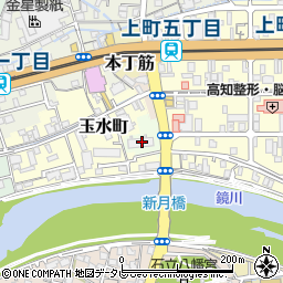 高知県高知市通町116周辺の地図
