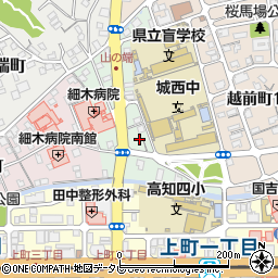 高知県高知市大膳町4周辺の地図