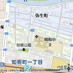 高知県高知市日の出町周辺の地図