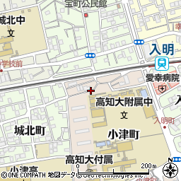 高知県高知市小津町13周辺の地図