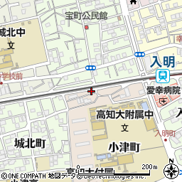 ＬＩＦＥ　ＰＡＲＫ小津町駐車場周辺の地図