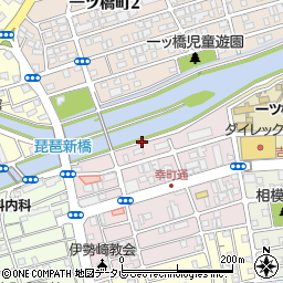 高知県高知市伊勢崎町17周辺の地図