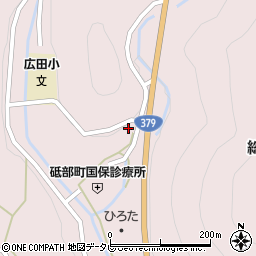 愛媛県伊予郡砥部町総津252周辺の地図
