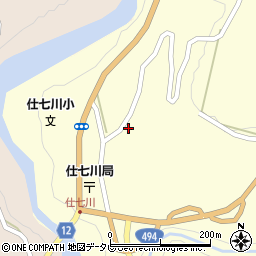 愛媛県上浮穴郡久万高原町東川121周辺の地図