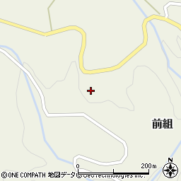 愛媛県上浮穴郡久万高原町前組2511-1周辺の地図
