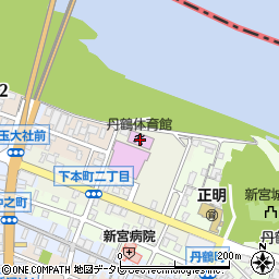 丹鶴体育館周辺の地図