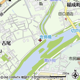 和歌山県田辺市古尾6-2周辺の地図