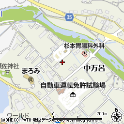 和歌山県田辺市中万呂22-3周辺の地図